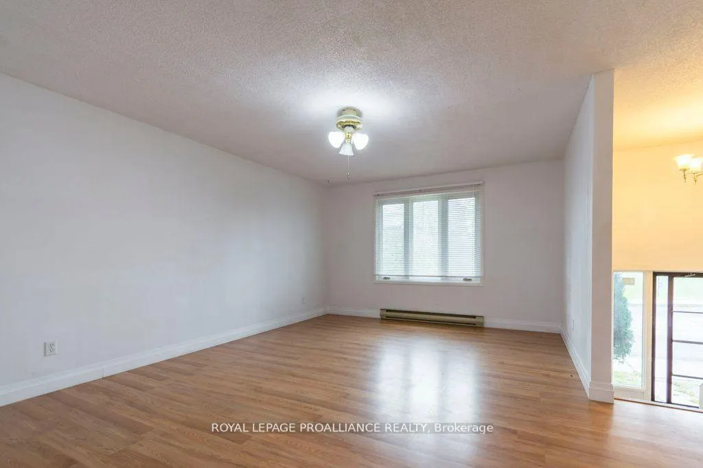Photo 7 of 60 Catharine Street, Belleville, Belleville Ward — HOMEH