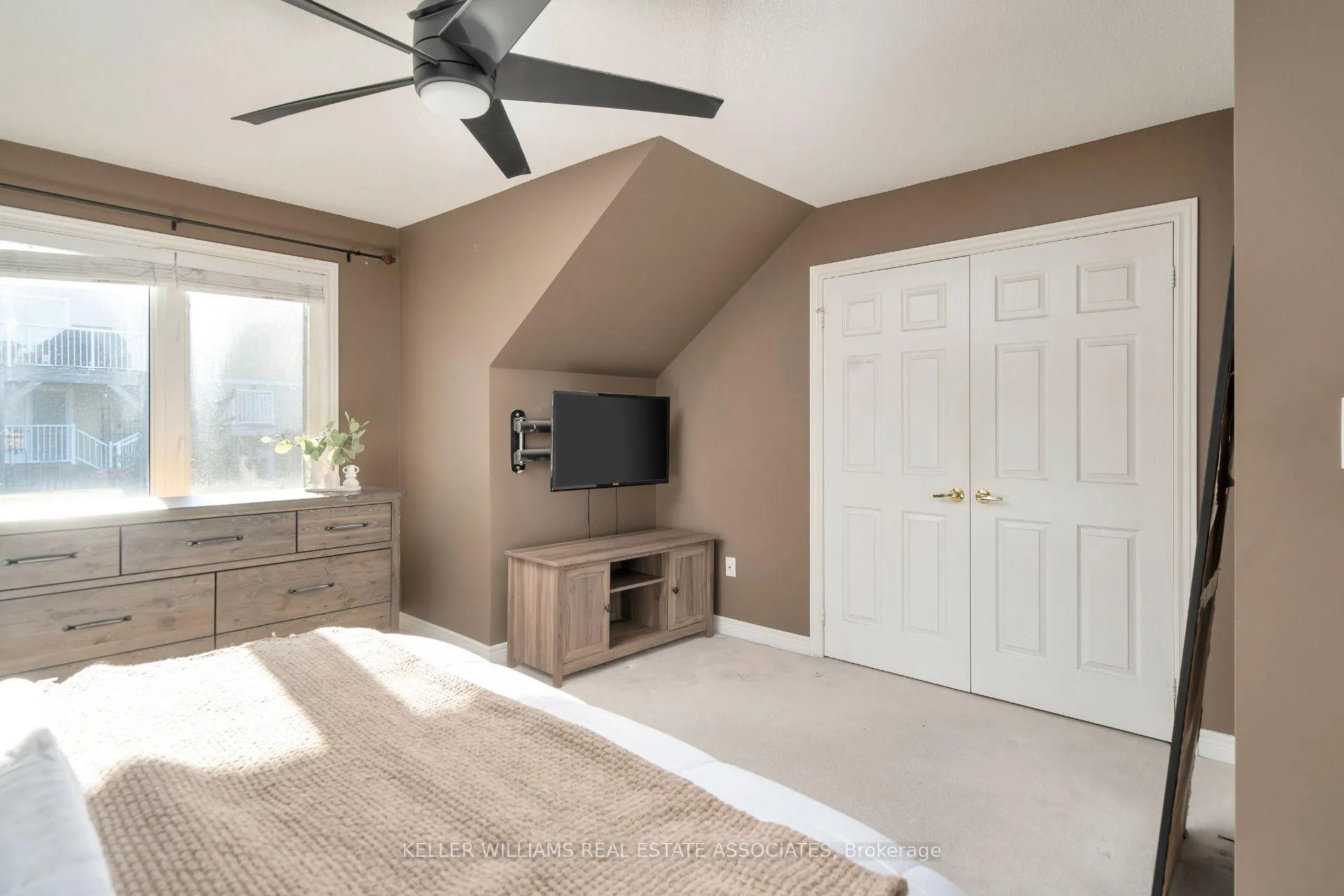 Photo 16 of 53 North Riverdale Drive, Caledon, Inglewood — HOMEH
