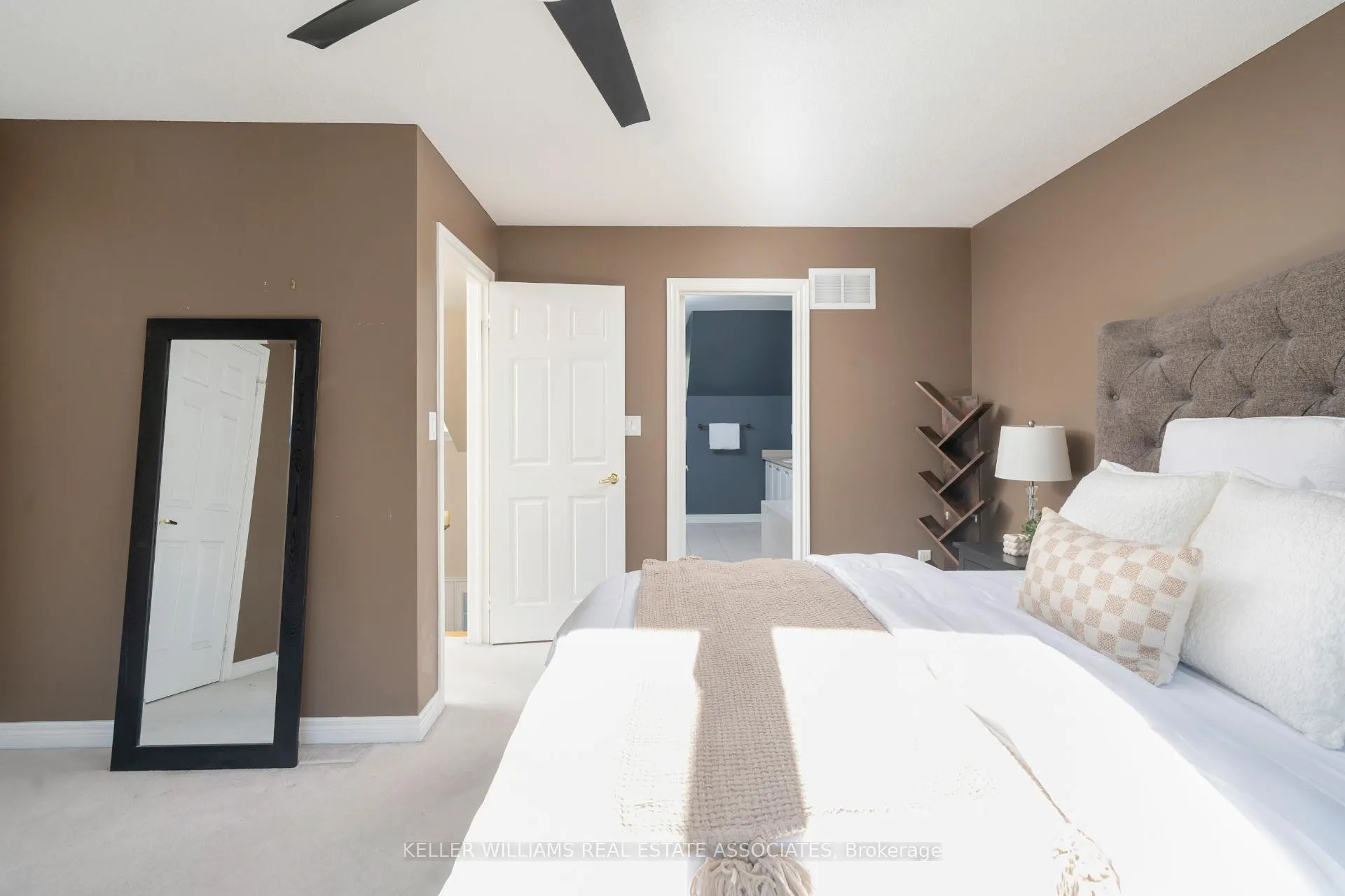 Photo 18 of 53 North Riverdale Drive, Caledon, Inglewood — HOMEH