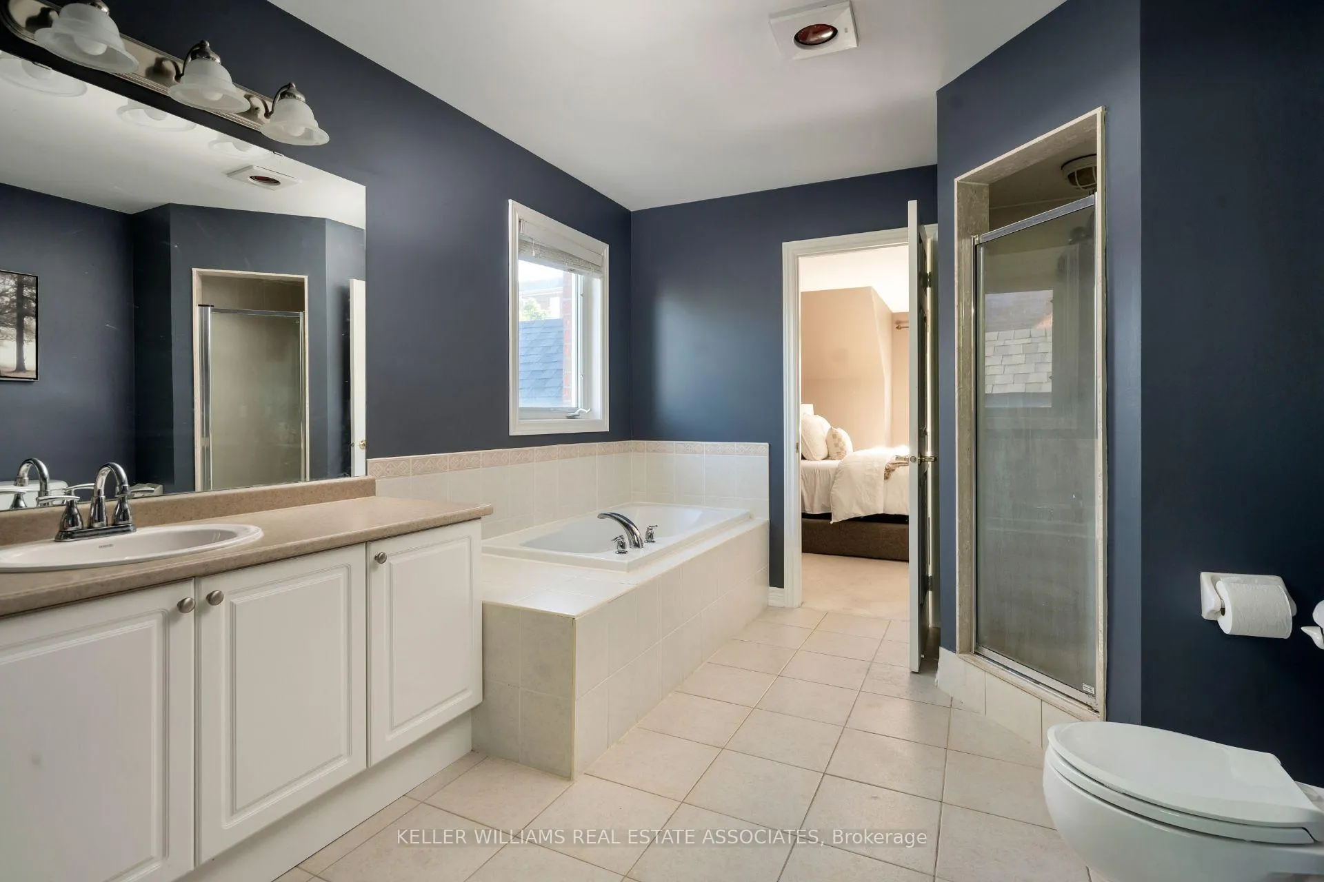 Photo 19 of 53 North Riverdale Drive, Caledon, Inglewood — HOMEH