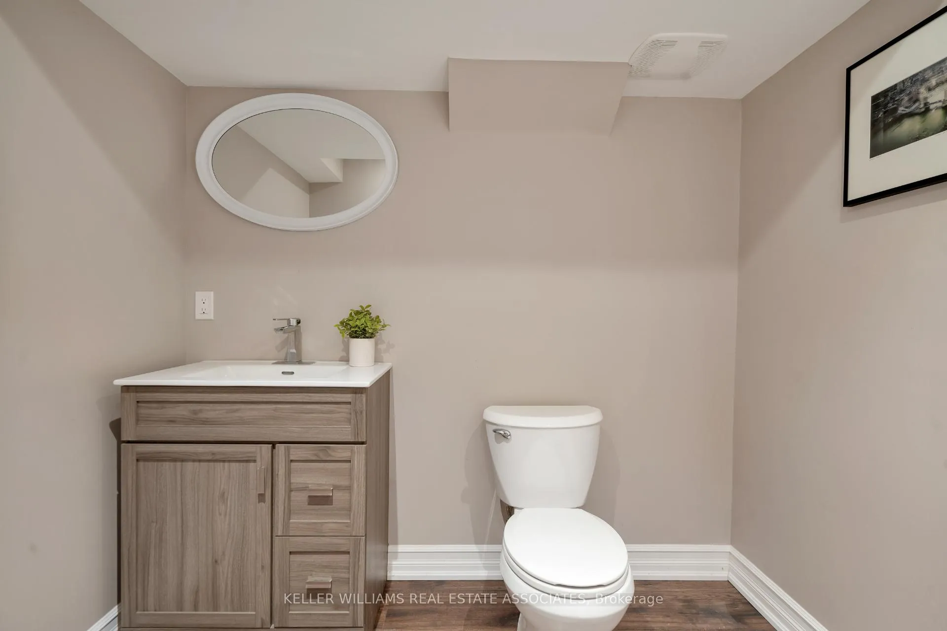 Photo 31 of 53 North Riverdale Drive, Caledon, Inglewood — HOMEH