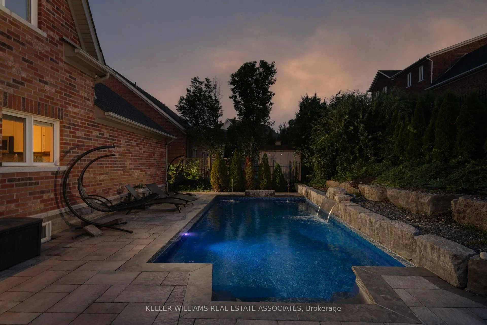 Photo 36 of 53 North Riverdale Drive, Caledon, Inglewood — HOMEH