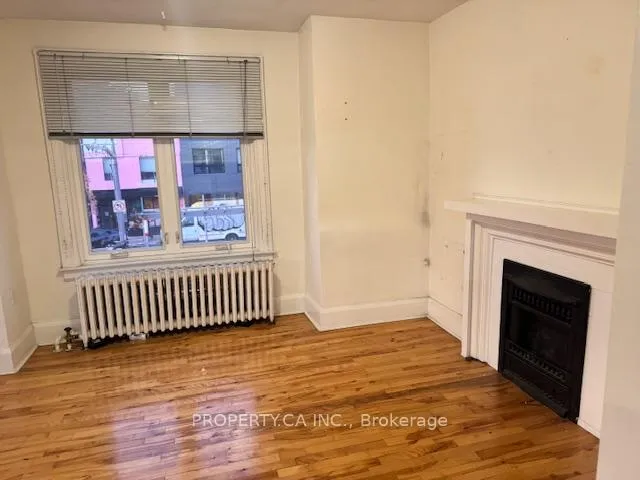 Photo 2 of Unit 12, 781 St. Clair Avenue W, Toronto, Wychwood — HOMEH