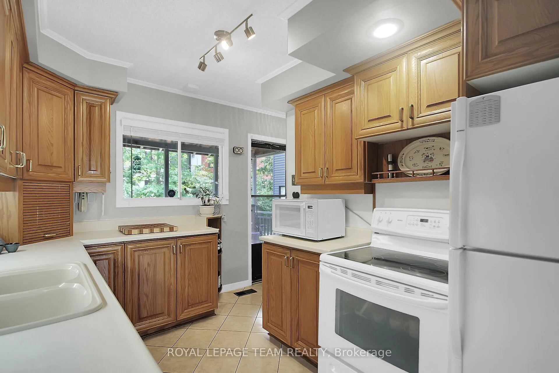 Photo 14 of 96 Prince Albert Street, Ottawa, Overbrook/Castle Heights — HOMEH