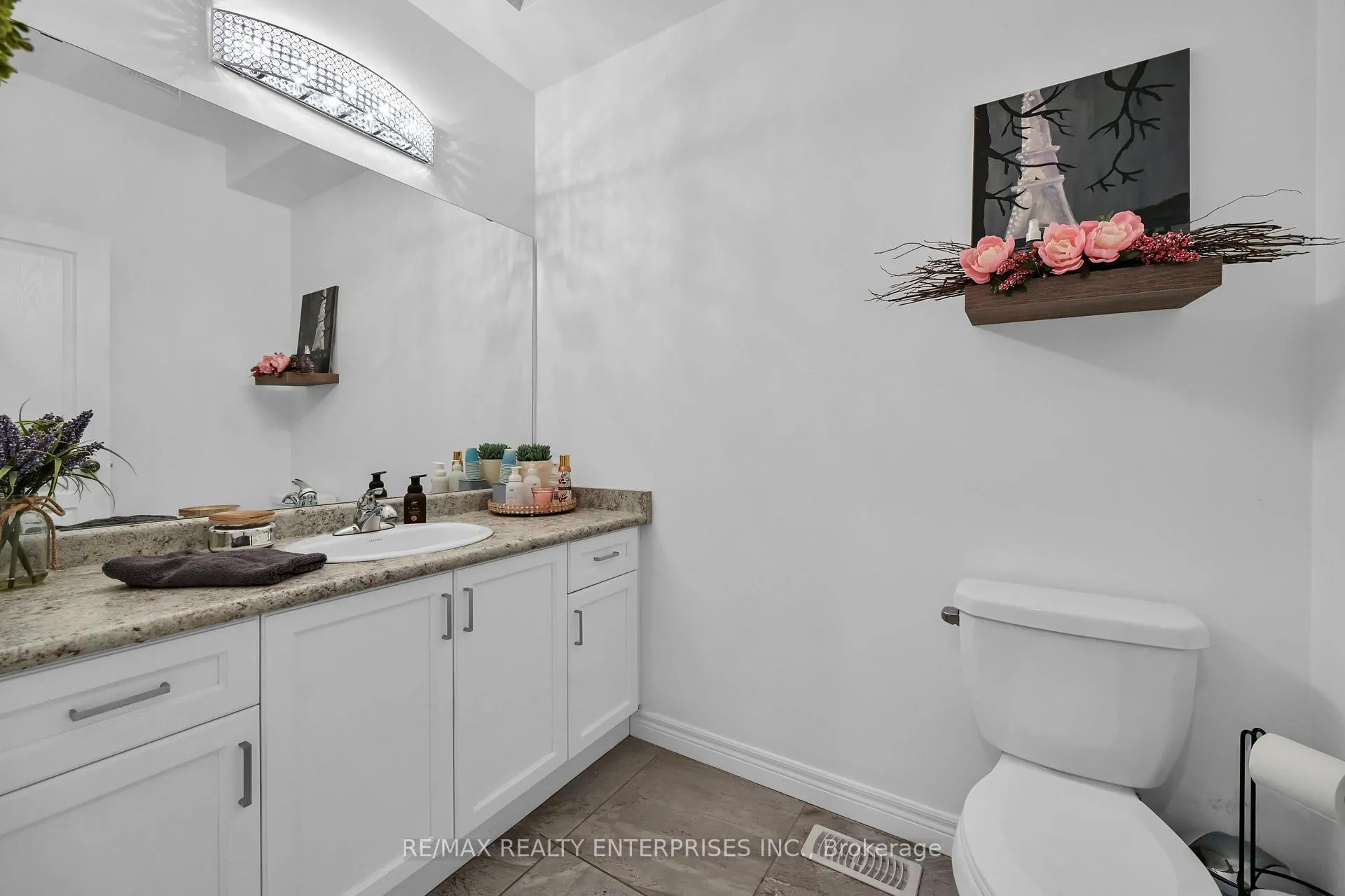 Photo 22 of 130 Chartwell Circle, Hamilton, Jerome — HOMEH