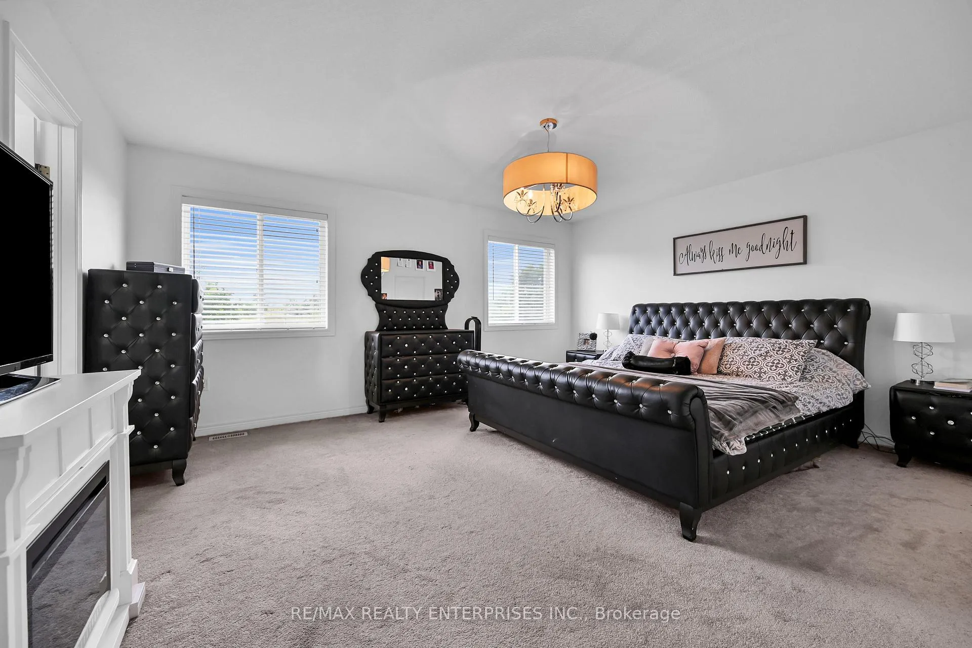 Photo 23 of 130 Chartwell Circle, Hamilton, Jerome — HOMEH