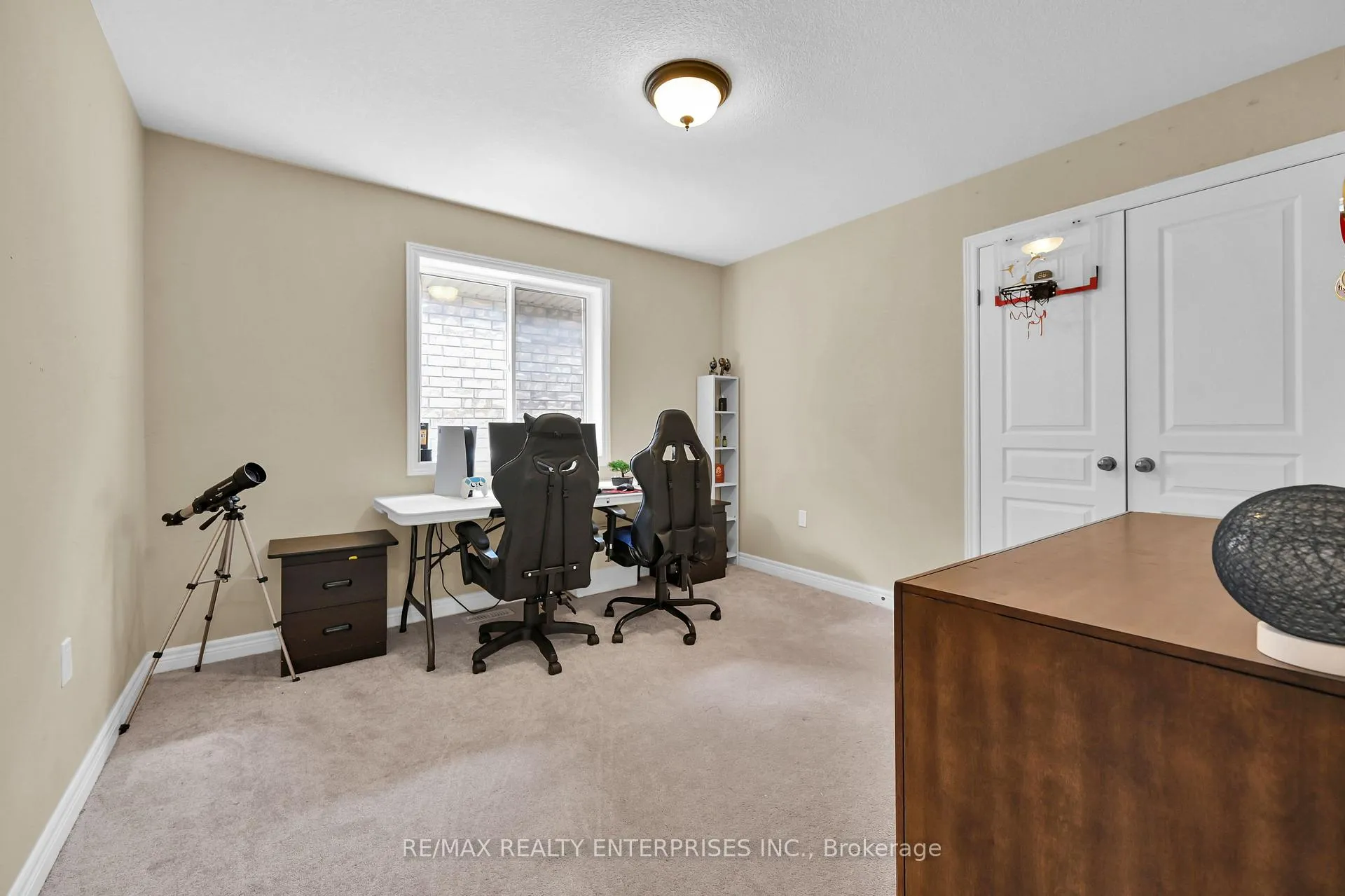 Photo 30 of 130 Chartwell Circle, Hamilton, Jerome — HOMEH