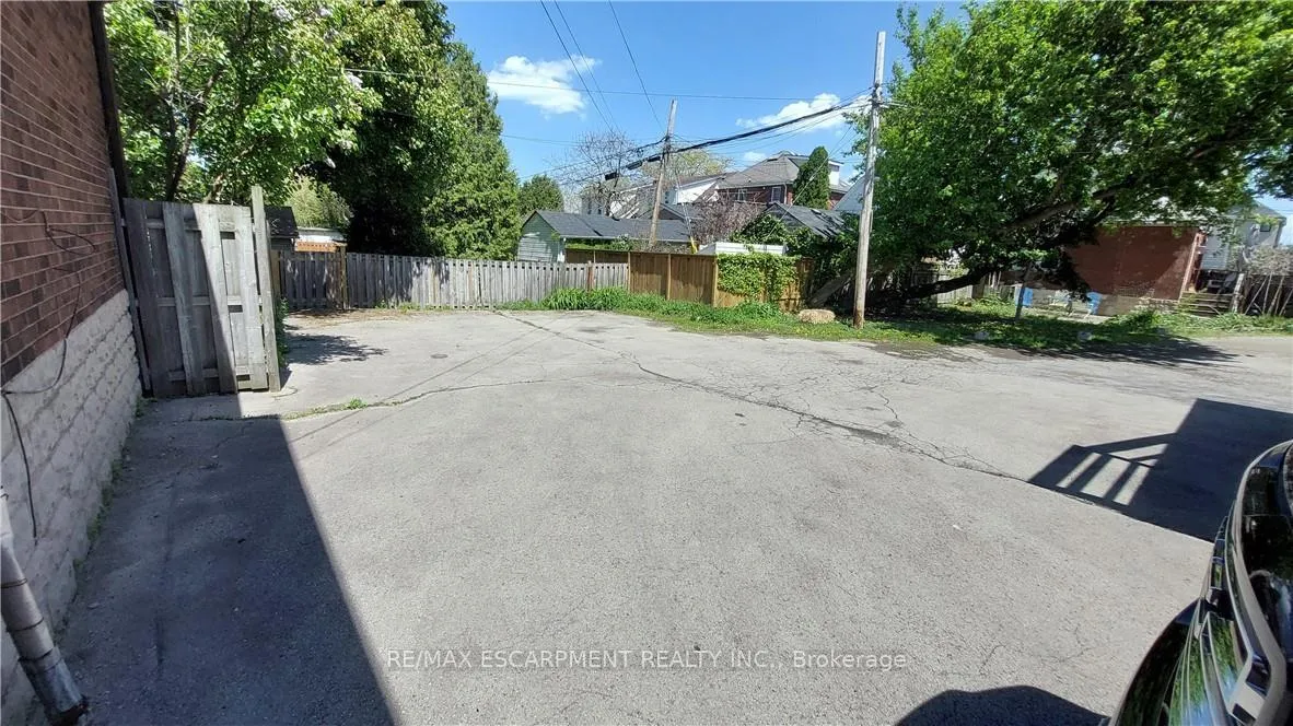 Photo 5 of 1597 King Street E, Hamilton, Delta — HOMEH