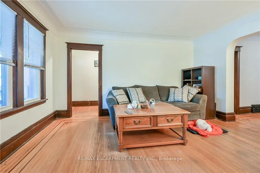 Photo 8 of 1597 King Street E, Hamilton, Delta — HOMEH