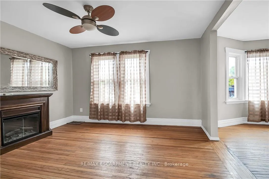 Photo 27 of 1597 King Street E, Hamilton, Delta — HOMEH