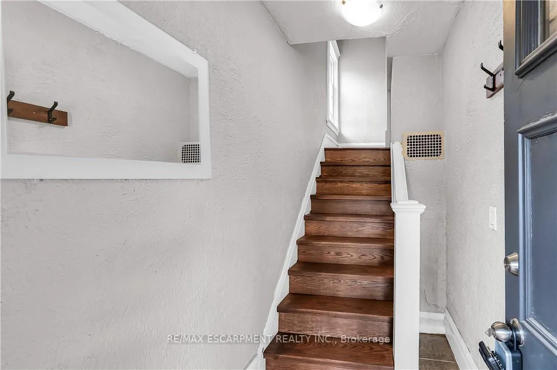 Photo 35 of 1597 King Street E, Hamilton, Delta — HOMEH