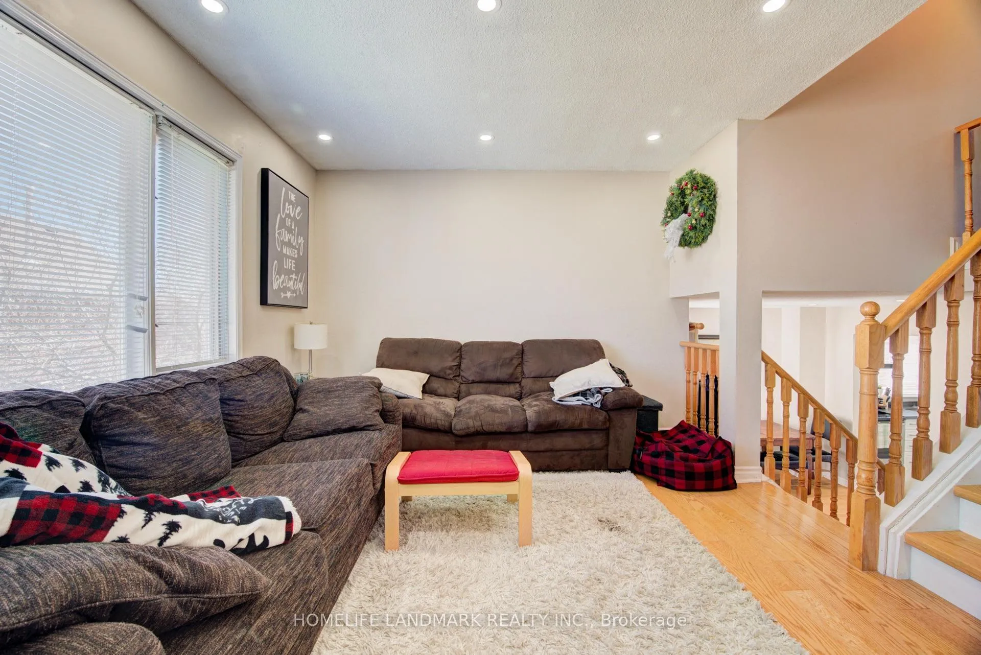 Photo 13 of 164 Brian Boulevard, Hamilton, Waterdown — HOMEH