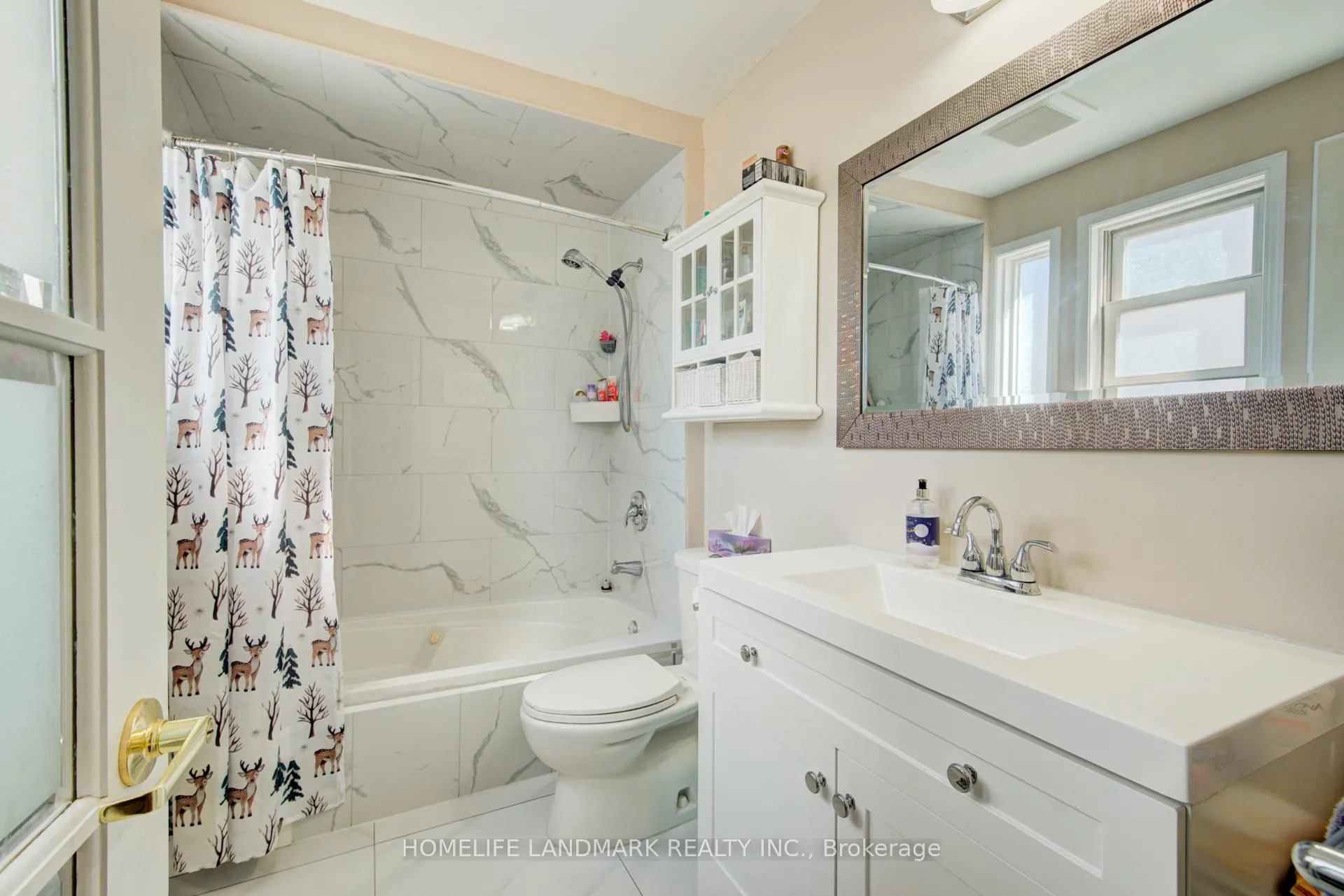 Photo 20 of 164 Brian Boulevard, Hamilton, Waterdown — HOMEH