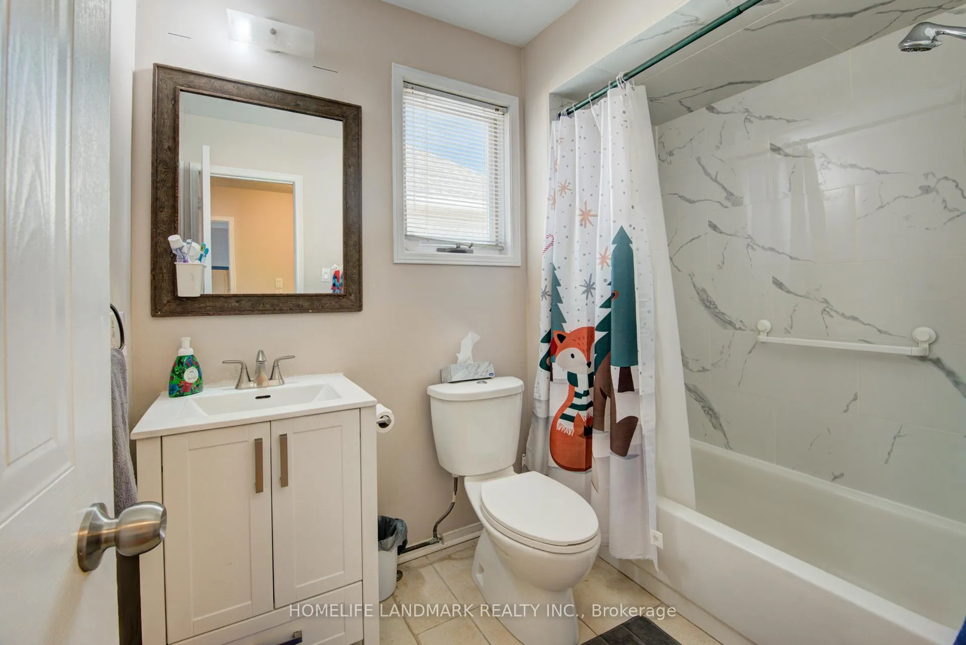 Photo 25 of 164 Brian Boulevard, Hamilton, Waterdown — HOMEH