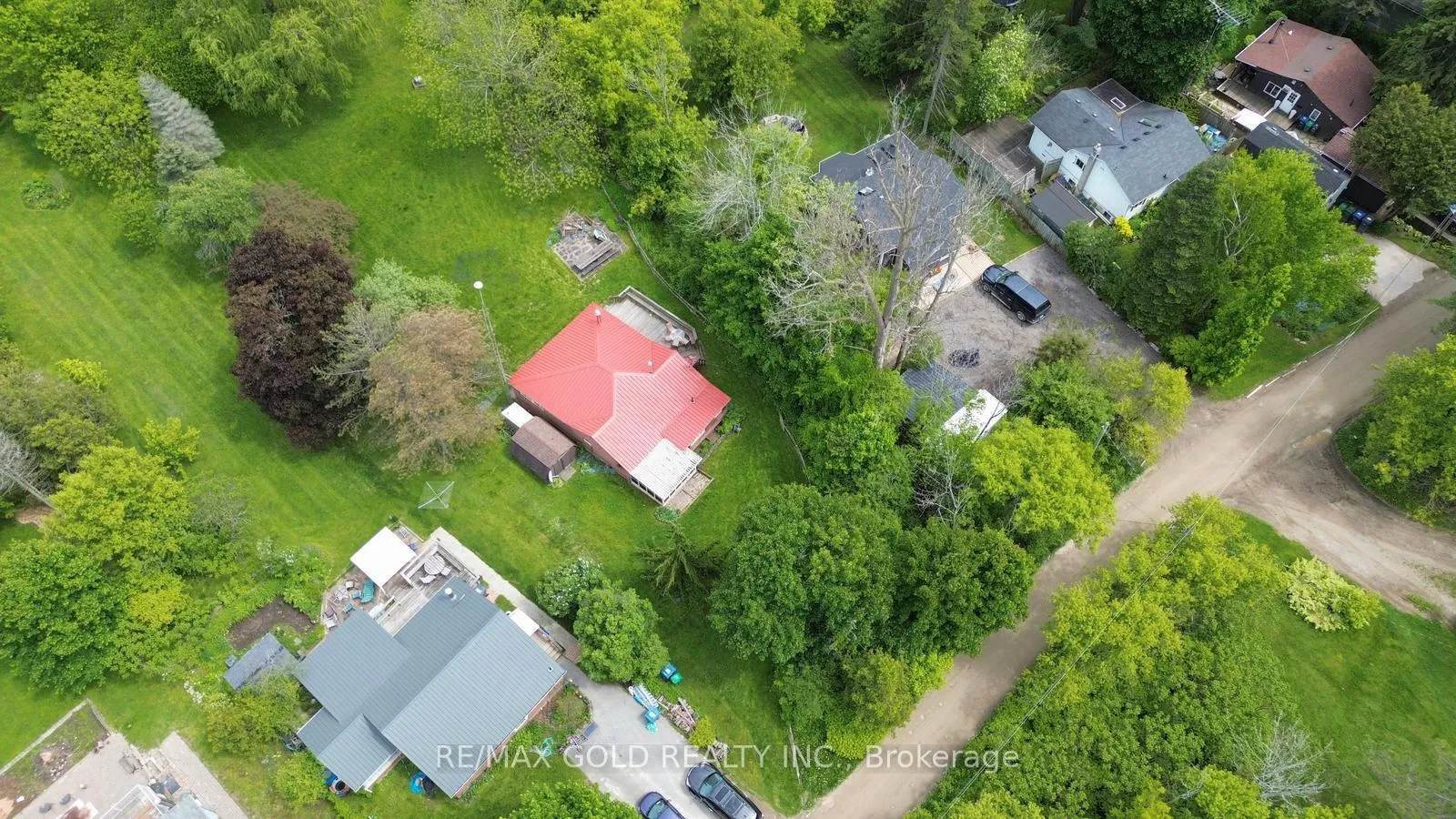 Photo 6 of 179 Ferndale Park Road, Caledon, Rural Caledon — HOMEH
