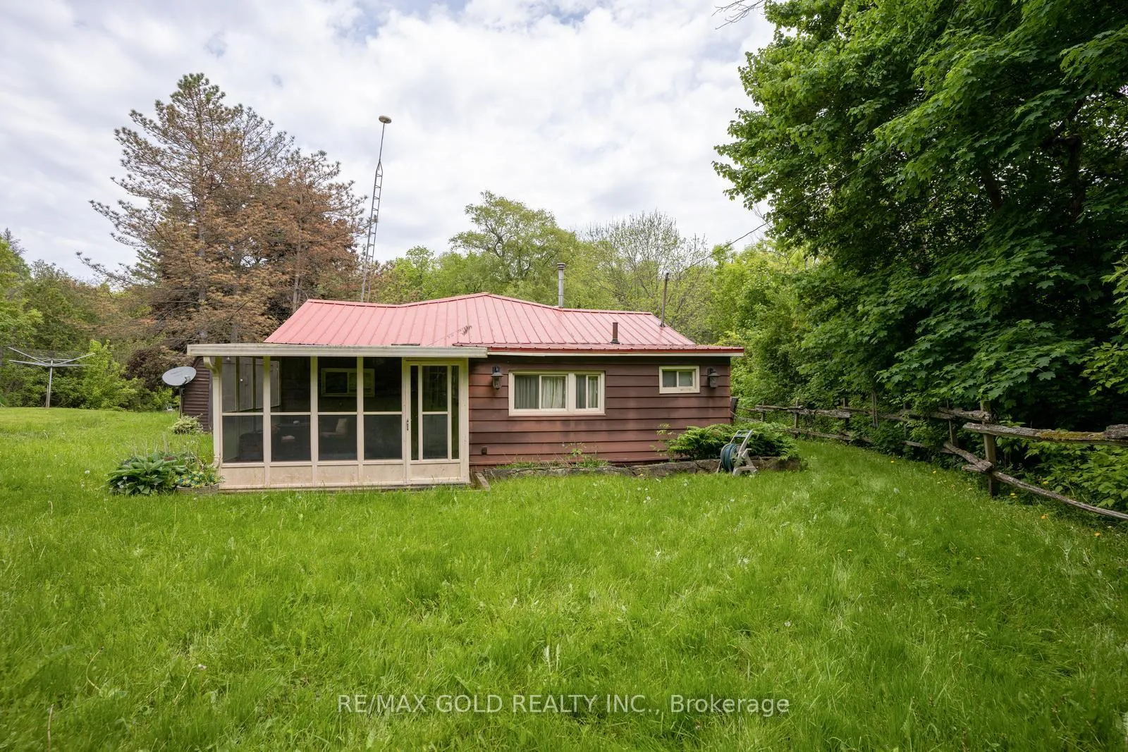 Photo 13 of 179 Ferndale Park Road, Caledon, Rural Caledon — HOMEH