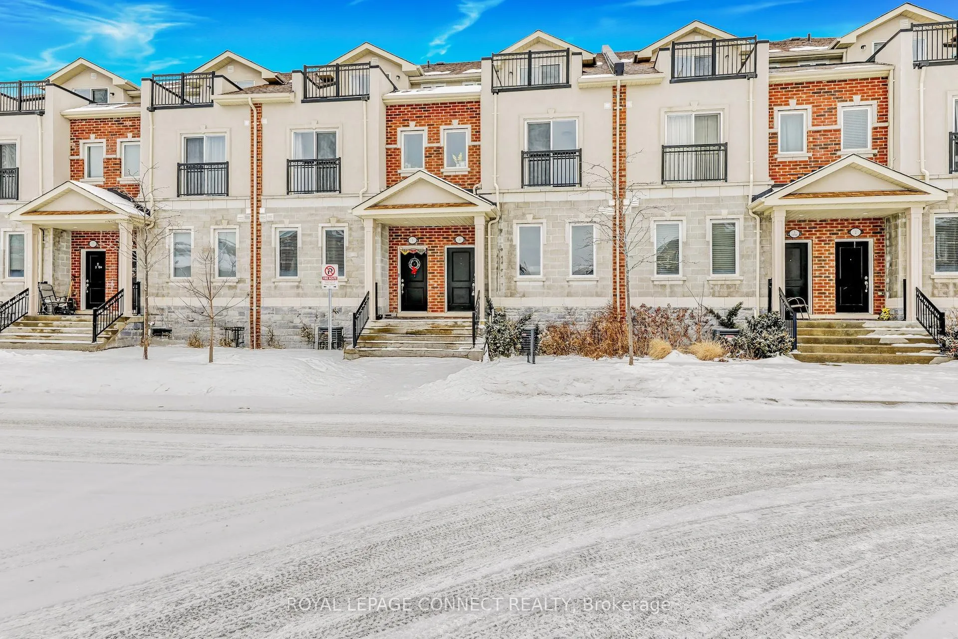 Photo 1 of Unit 4, 1050 Elton Way, Whitby, Pringle Creek — HOMEH