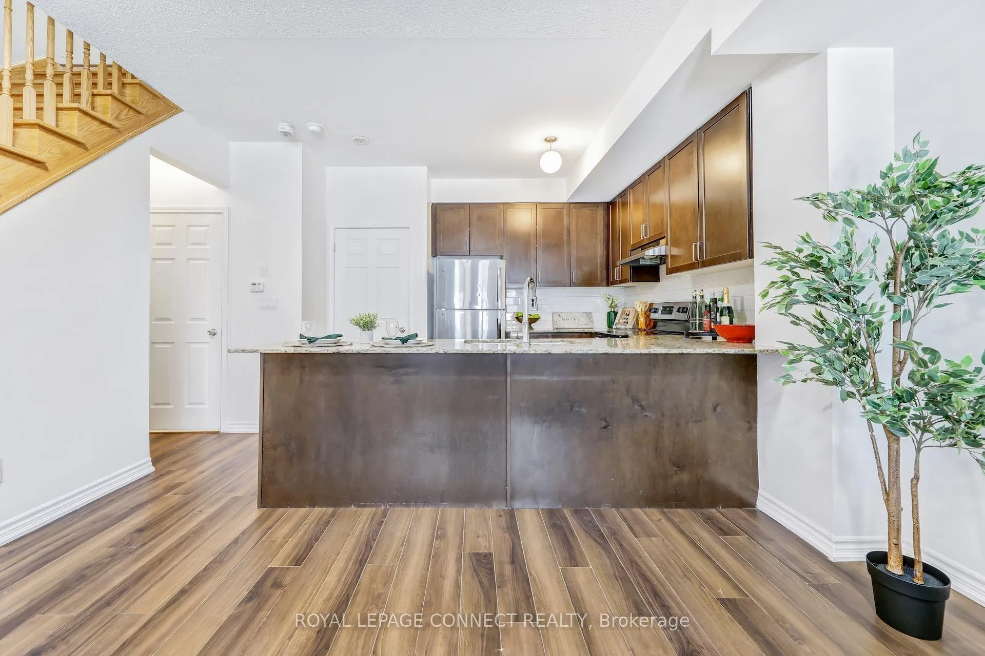 Photo 14 of Unit 4, 1050 Elton Way, Whitby, Pringle Creek — HOMEH