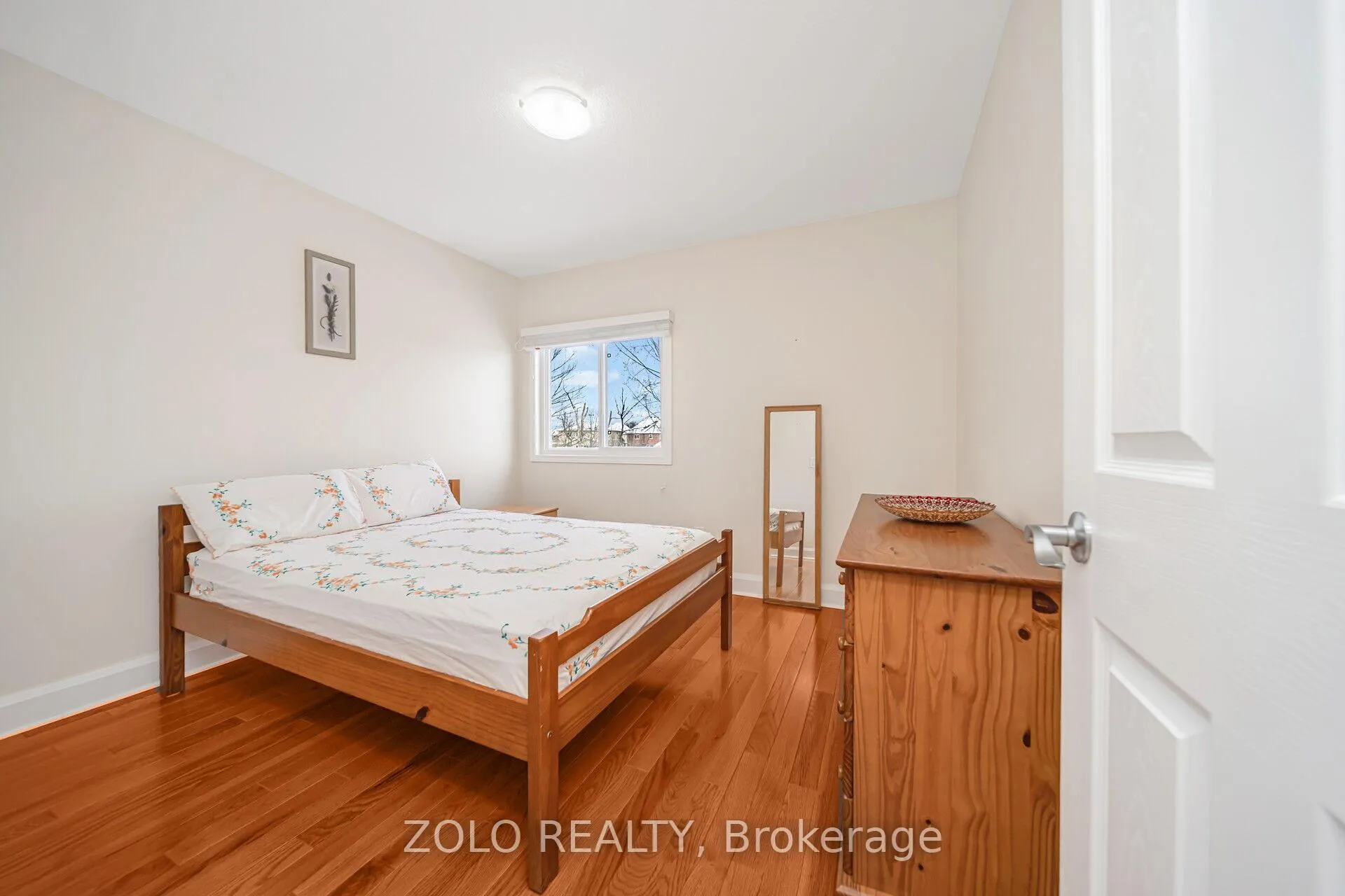 Photo 13 of 174 Parkvale Drive, Kitchener, Huron Park — HOMEH