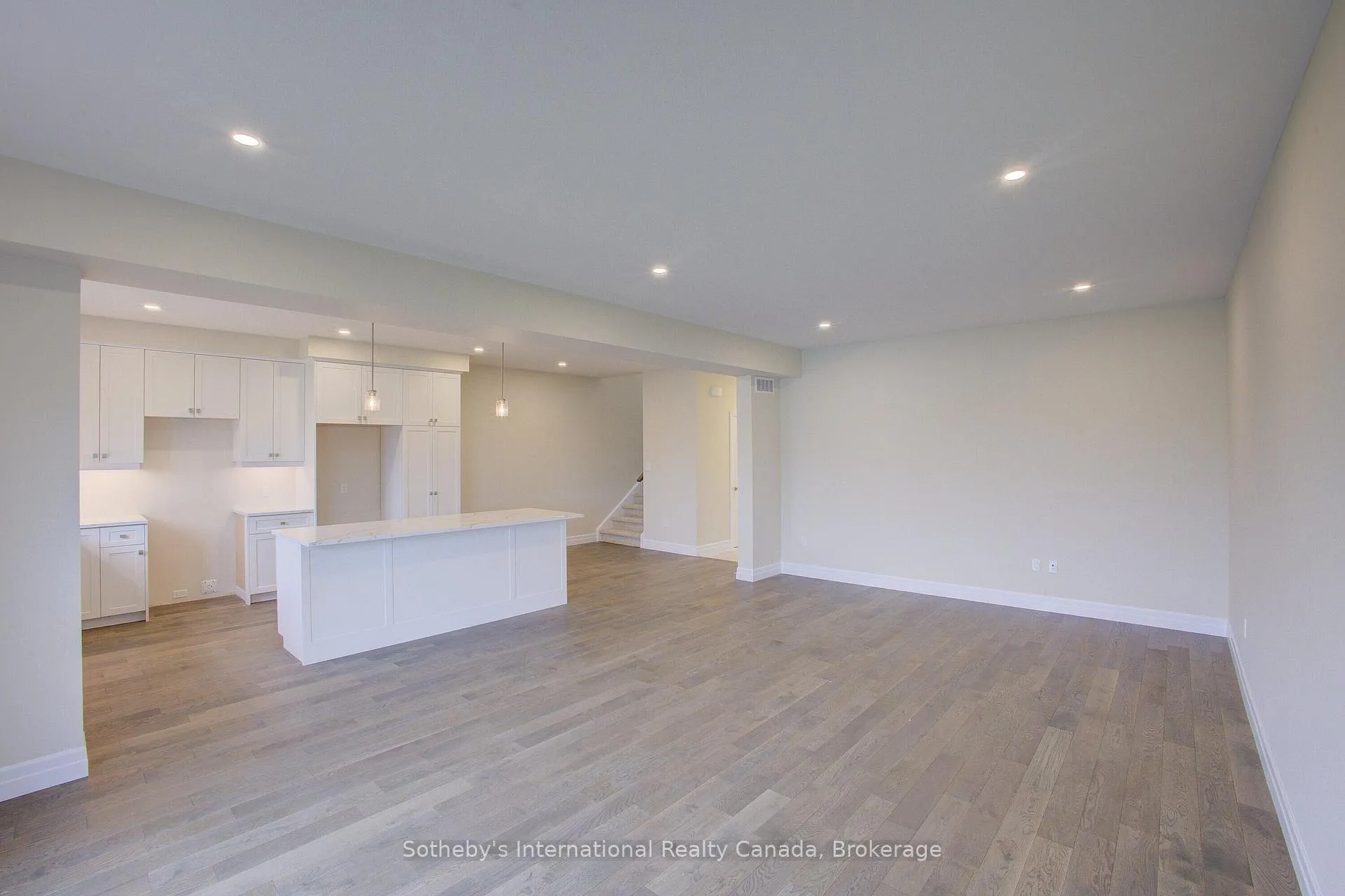 Photo 9 of 648 Wray Avenue S, North Perth, Listowel — HOMEH