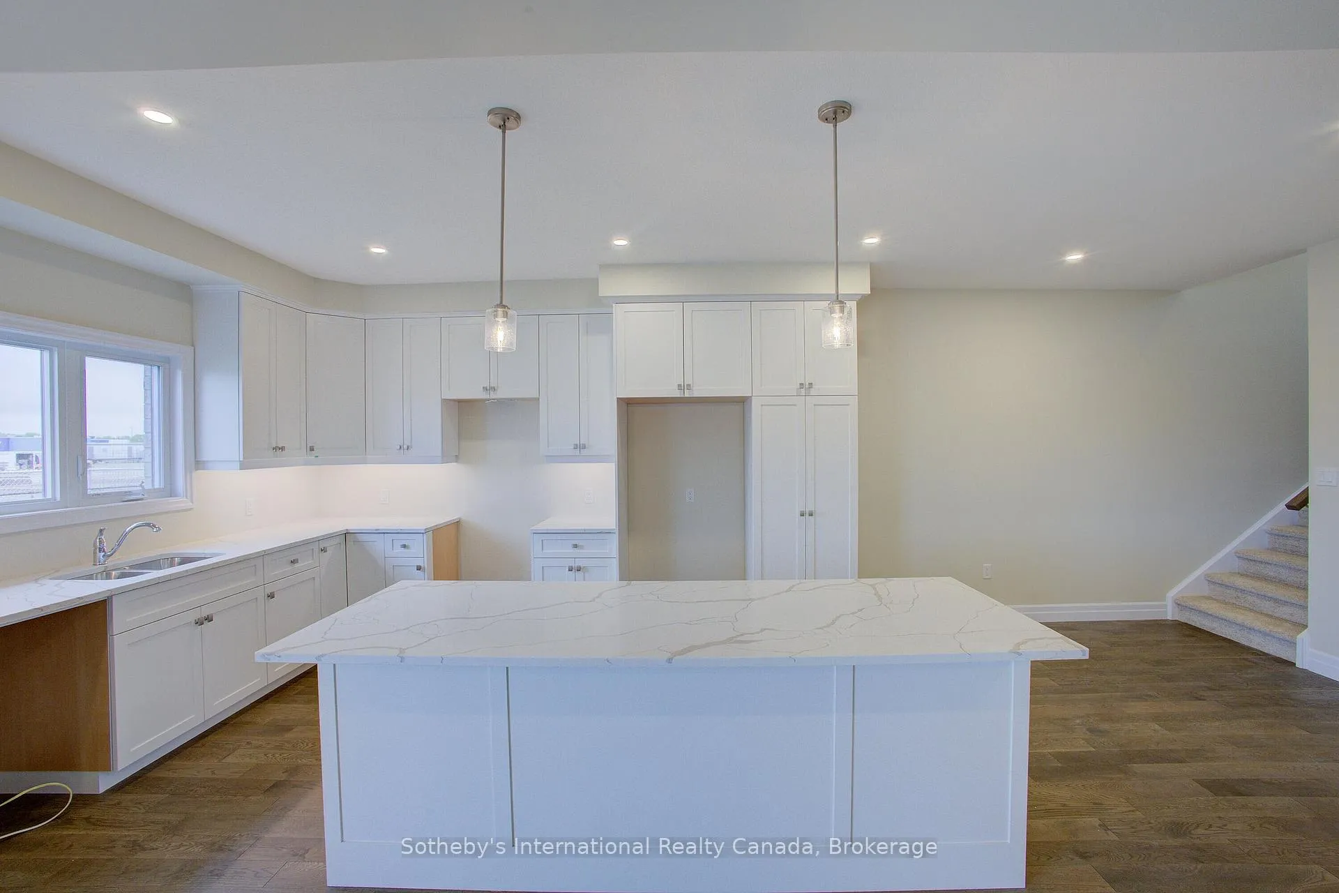 Photo 14 of 648 Wray Avenue S, North Perth, Listowel — HOMEH