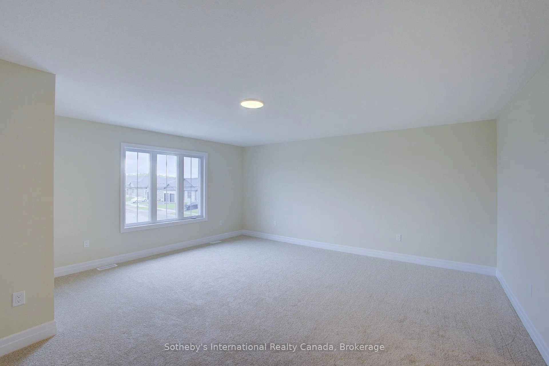 Photo 19 of 648 Wray Avenue S, North Perth, Listowel — HOMEH