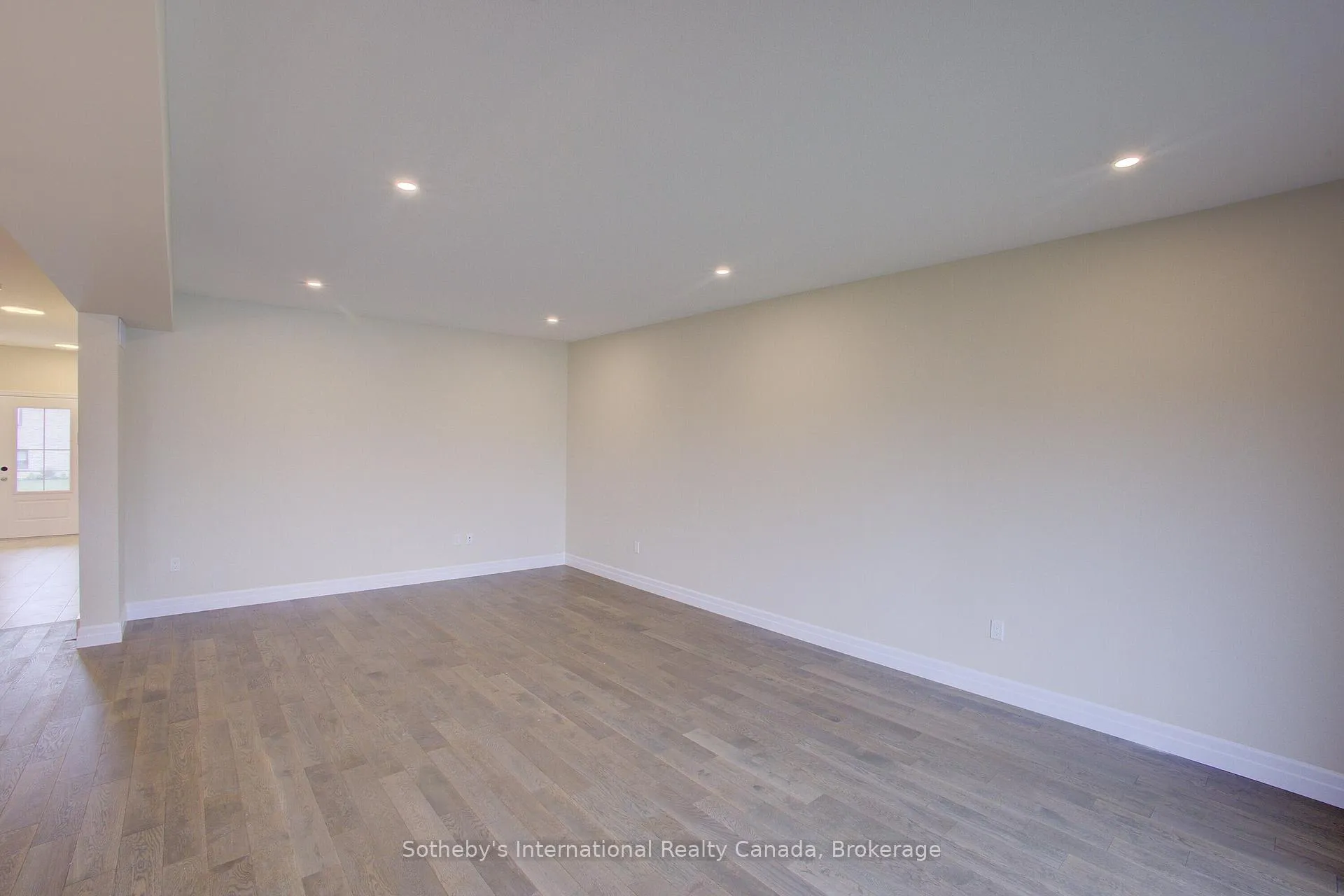 Photo 21 of 648 Wray Avenue S, North Perth, Listowel — HOMEH
