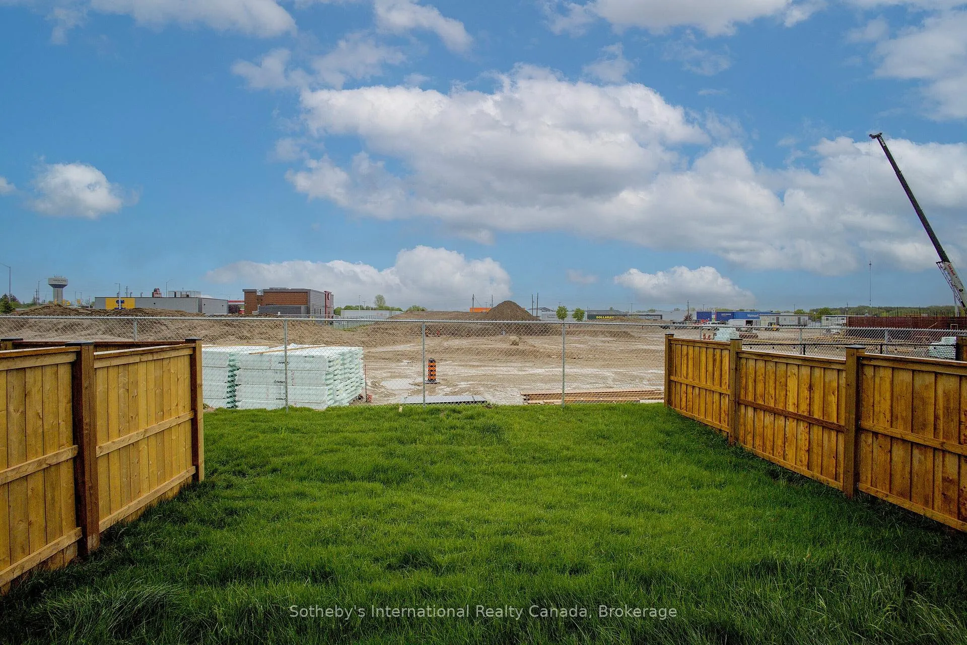 Photo 33 of 648 Wray Avenue S, North Perth, Listowel — HOMEH