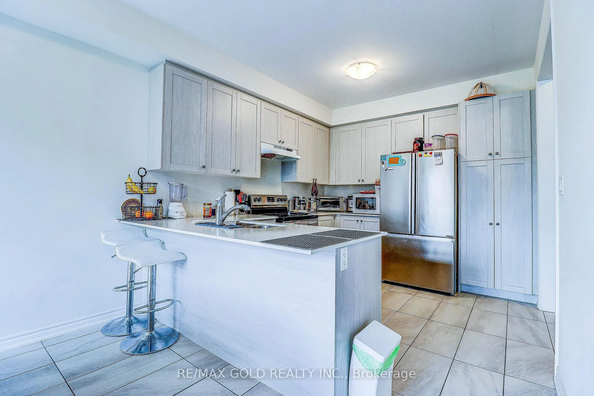 Photo 11 of 2176 Lozenby Street, Innisfil, Rural Innisfil — HOMEH