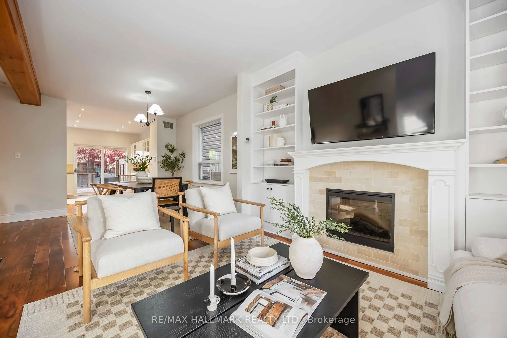 Photo 6 of 133 Glenmore Road, Toronto, Woodbine Corridor — HOMEH