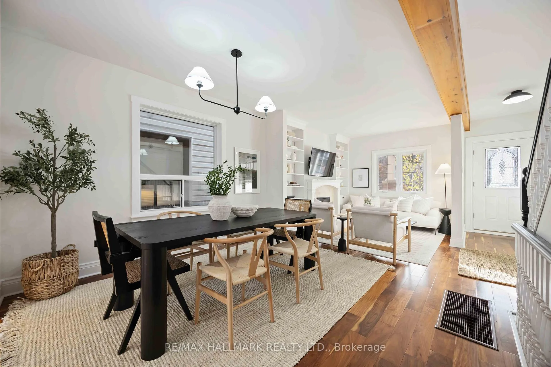 Photo 11 of 133 Glenmore Road, Toronto, Woodbine Corridor — HOMEH