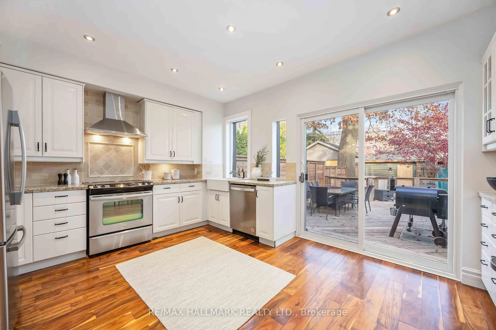 Photo 12 of 133 Glenmore Road, Toronto, Woodbine Corridor — HOMEH