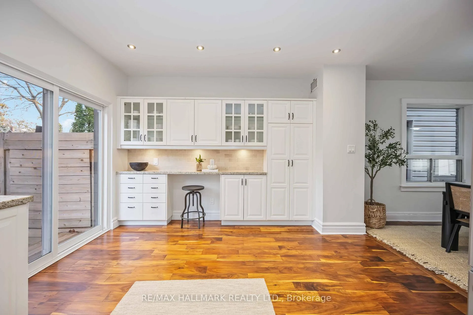 Photo 15 of 133 Glenmore Road, Toronto, Woodbine Corridor — HOMEH