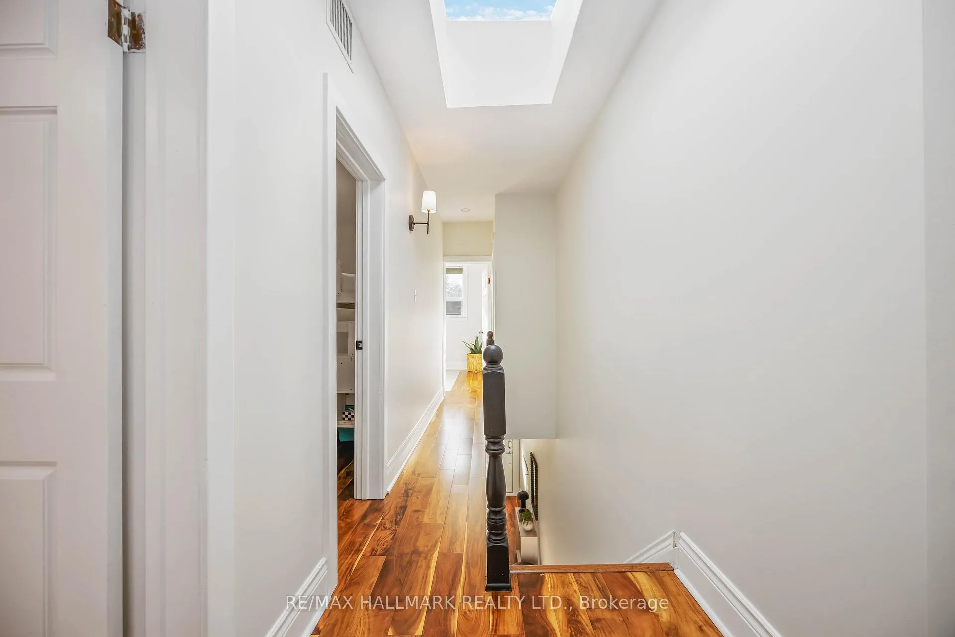 Photo 17 of 133 Glenmore Road, Toronto, Woodbine Corridor — HOMEH