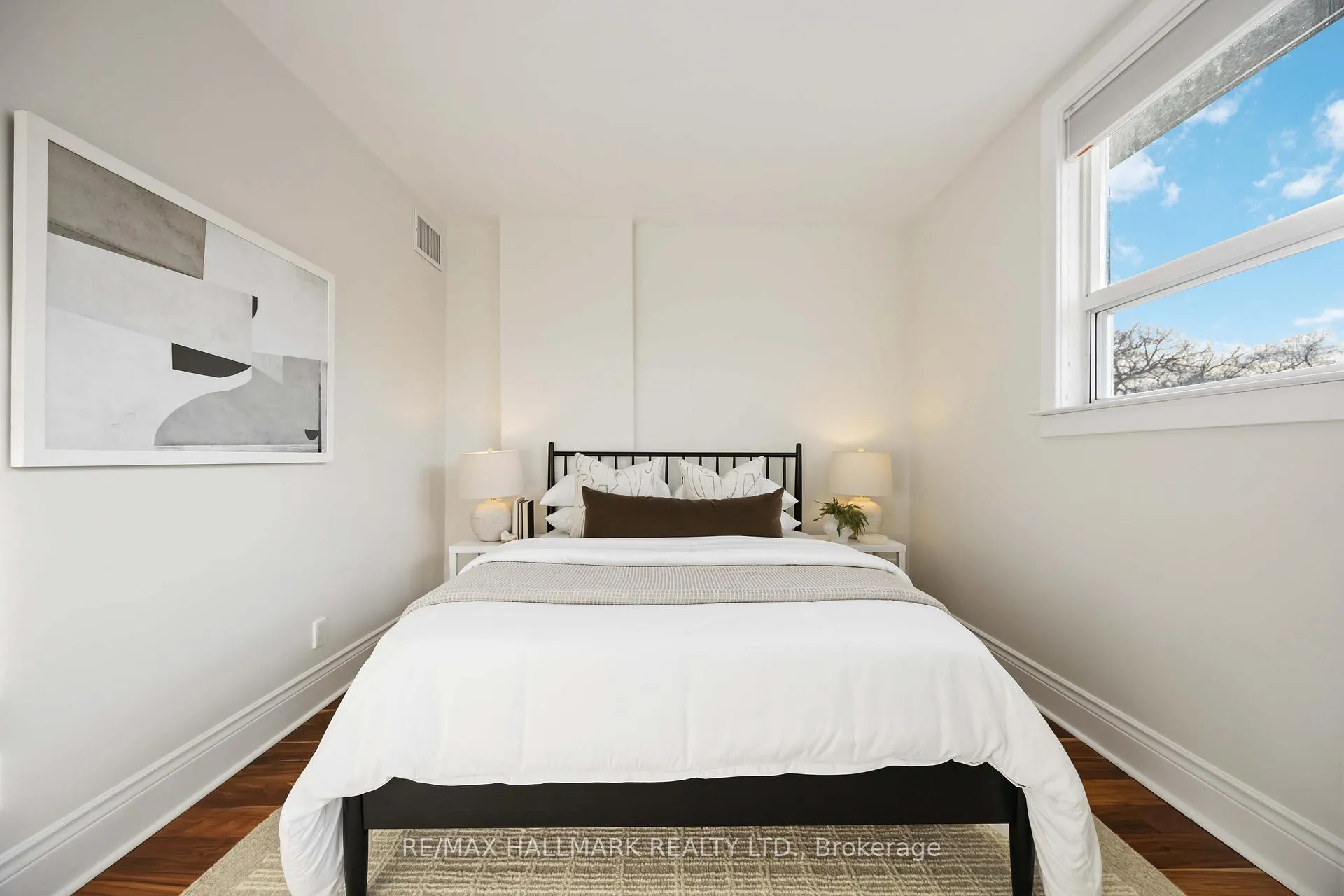 Photo 20 of 133 Glenmore Road, Toronto, Woodbine Corridor — HOMEH
