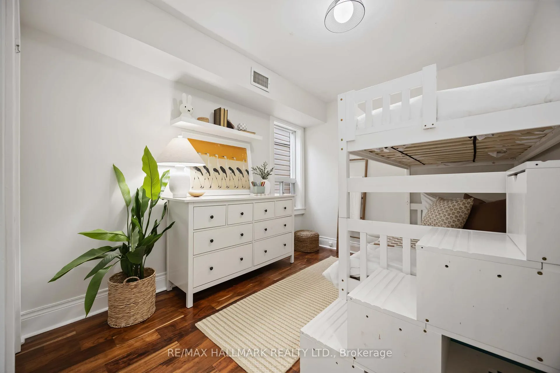 Photo 23 of 133 Glenmore Road, Toronto, Woodbine Corridor — HOMEH