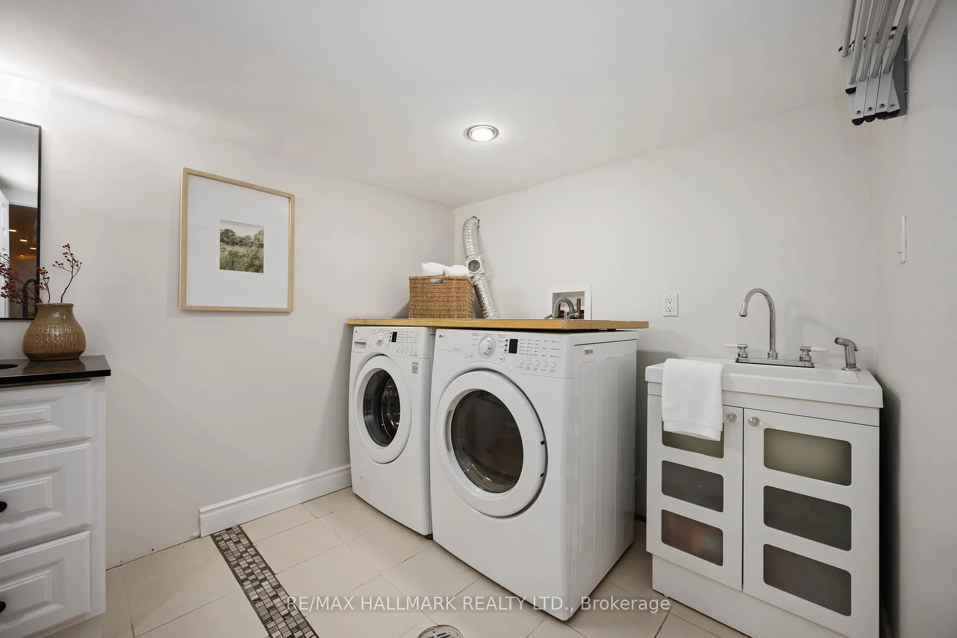 Photo 30 of 133 Glenmore Road, Toronto, Woodbine Corridor — HOMEH
