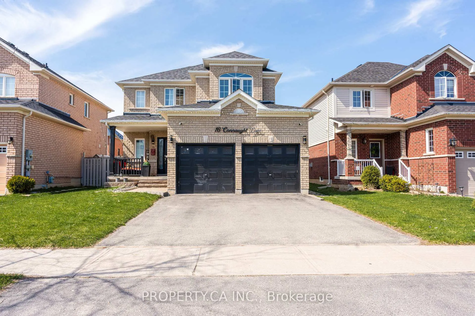 Photo 1 of 16 Connaught Lane, Barrie, Innis-Shore — HOMEH