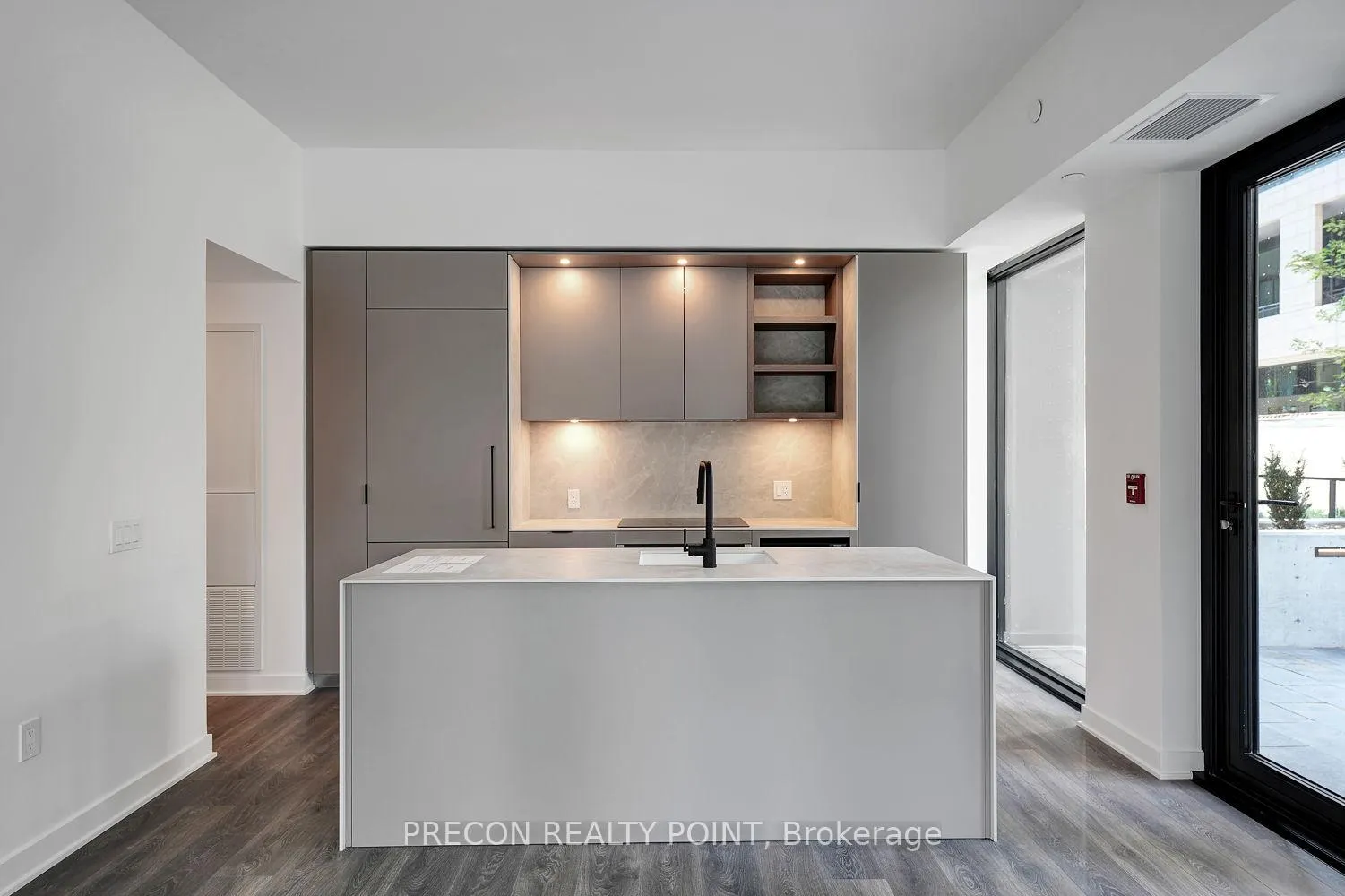 Photo 2 of Unit TH07, 55 Charles Street E, Toronto, Church-Yonge Corridor — HOMEH