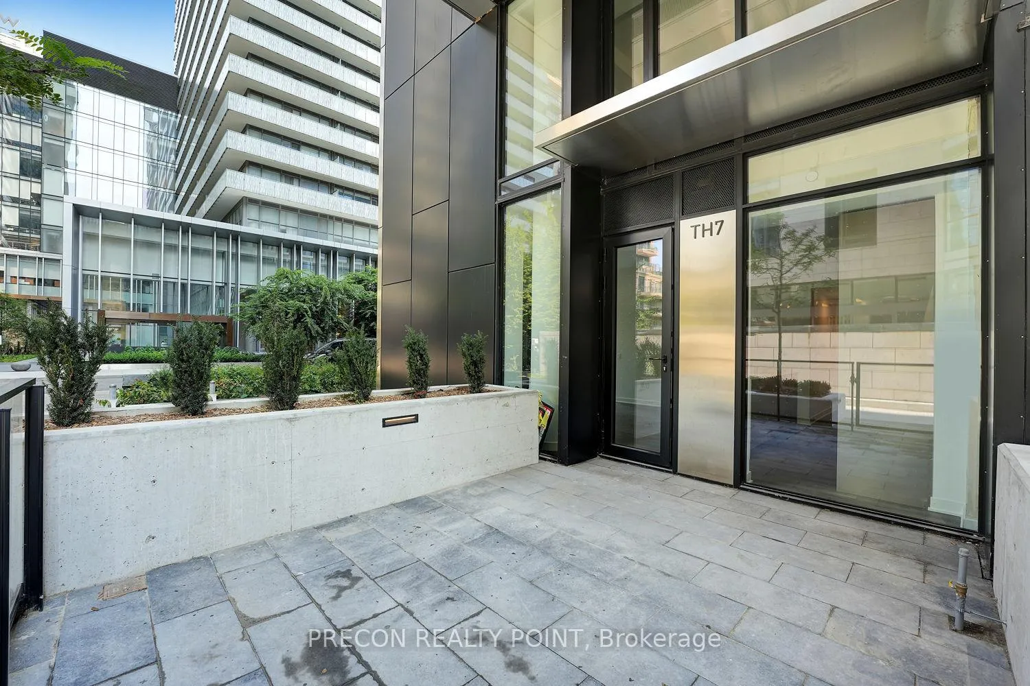 Photo 5 of Unit TH07, 55 Charles Street E, Toronto, Church-Yonge Corridor — HOMEH
