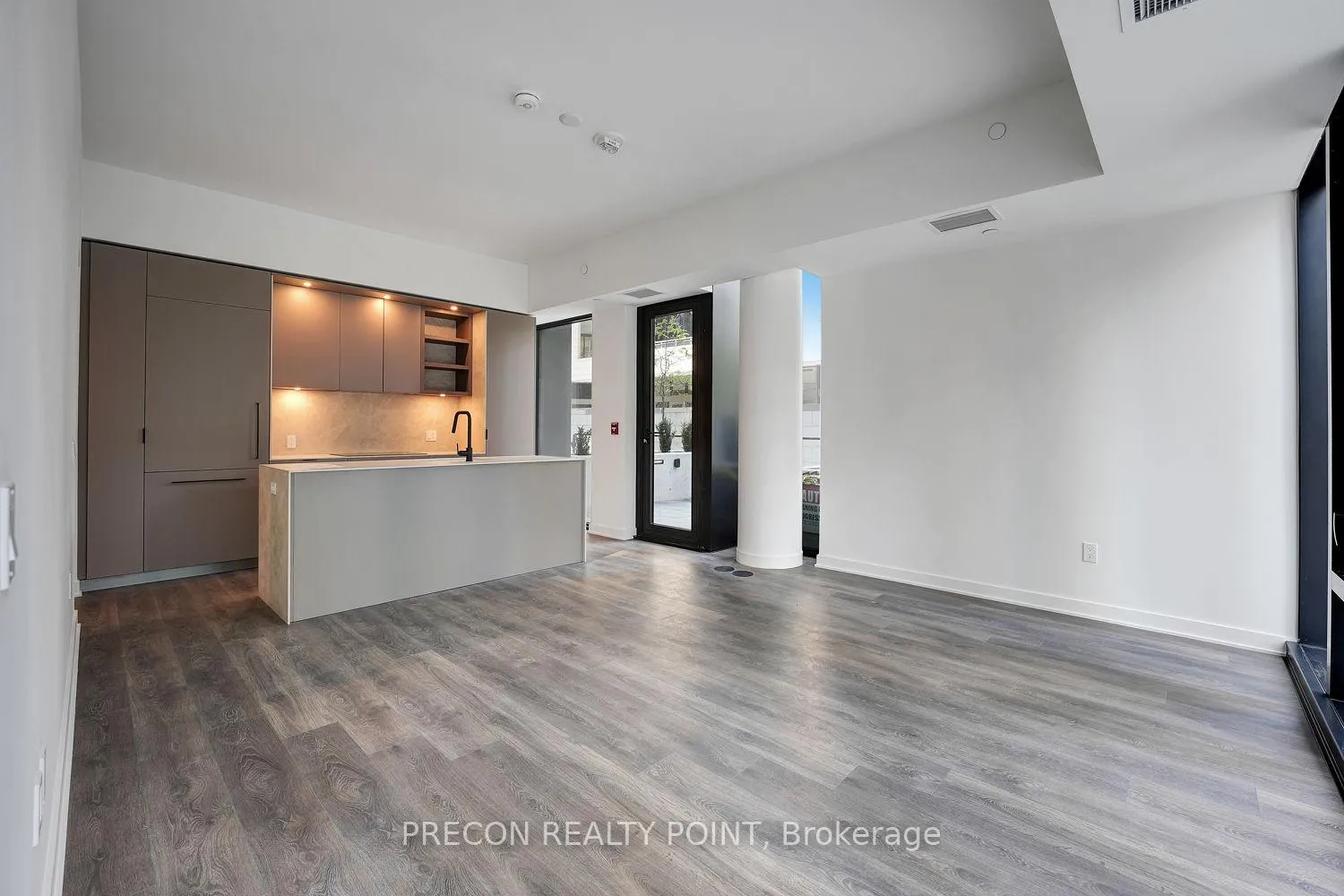 Photo 6 of Unit TH07, 55 Charles Street E, Toronto, Church-Yonge Corridor — HOMEH