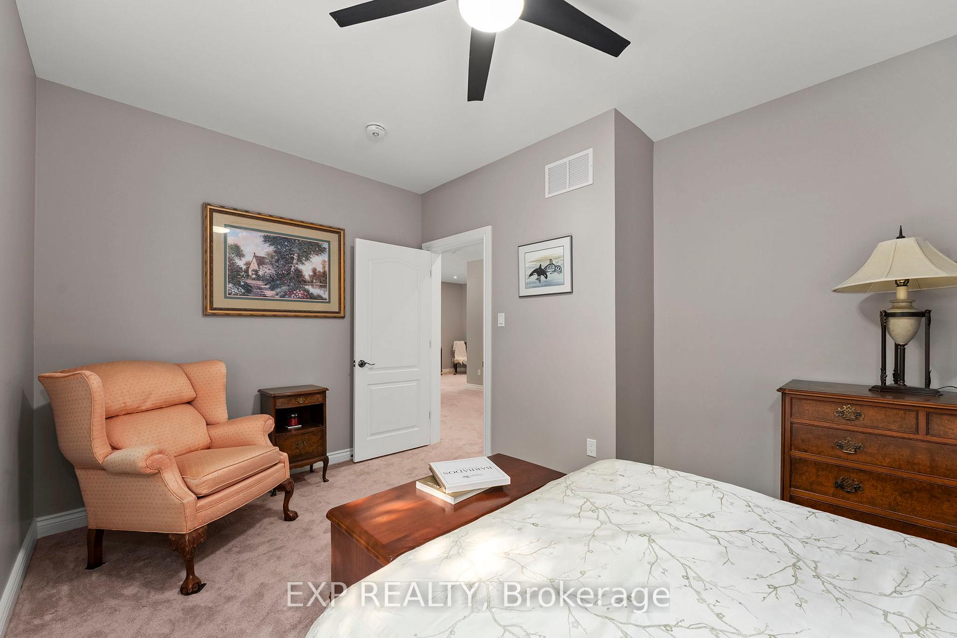Photo 28 of 55 Westwind Circle, Georgina, Historic Lakeshore Communities — HOMEH