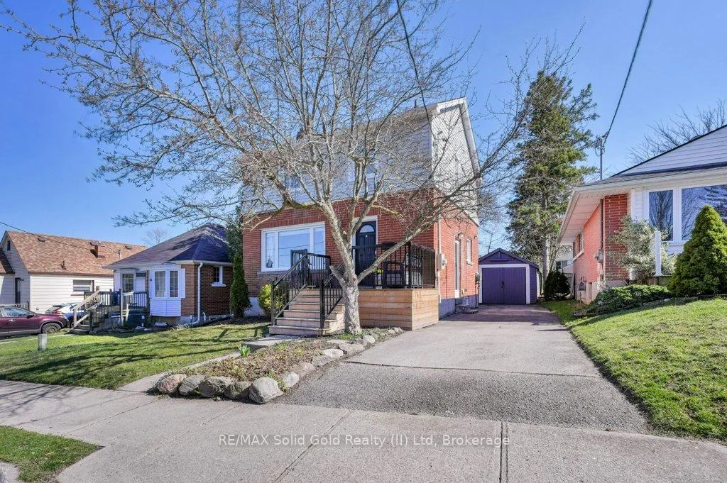 Photo 2 of 47 2nd Avenue, Cambridge — HOMEH