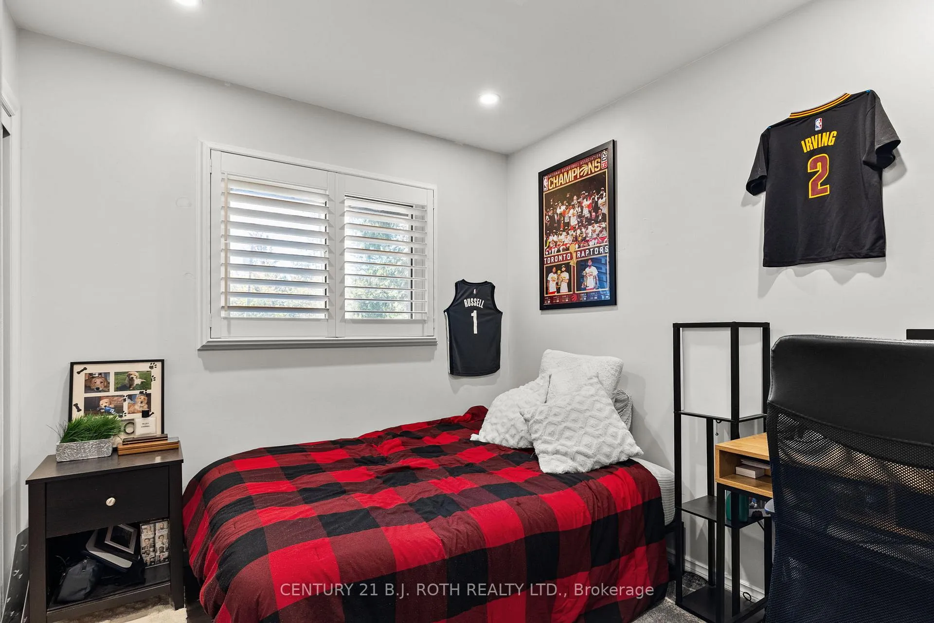 Photo 13 of 1551 Gill Road, Springwater, Midhurst — HOMEH