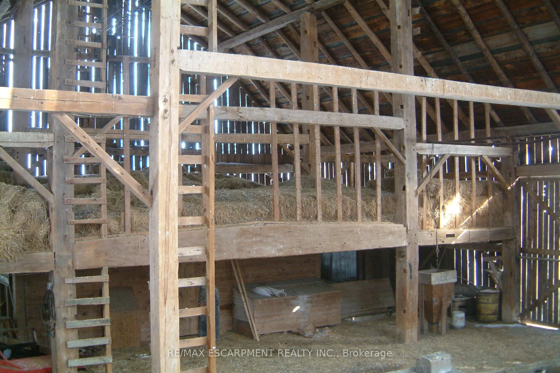 Photo 10 of 450 Concession 4 Road, Haldimand — HOMEH