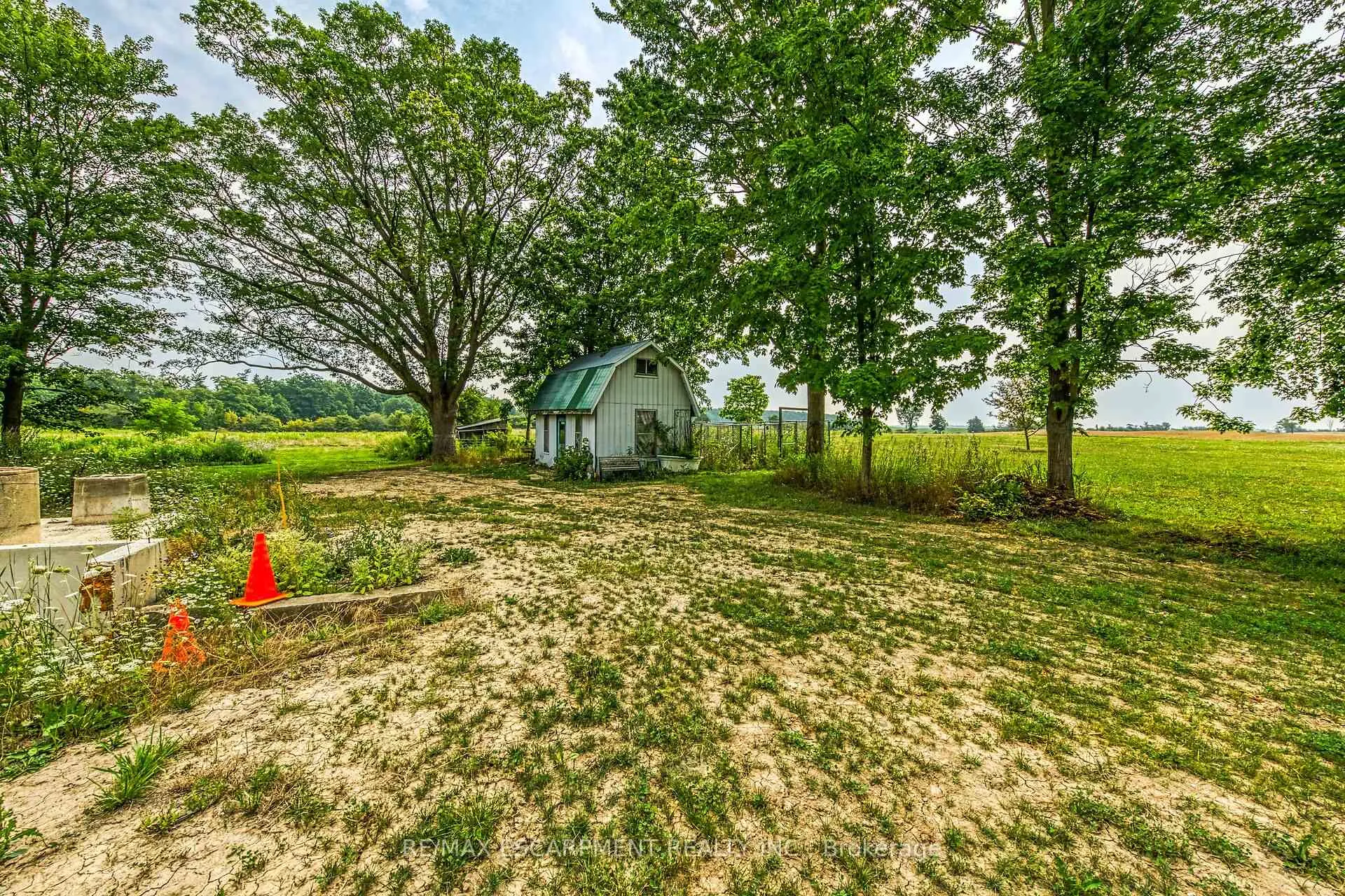 Photo 17 of 450 Concession 4 Road, Haldimand — HOMEH