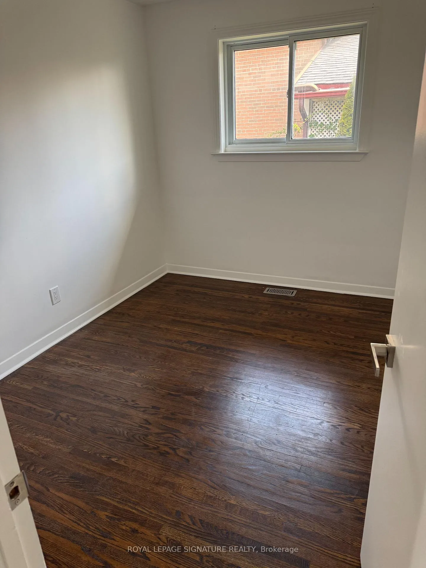 Photo 14 of Unit Main, 199 Greyabby Trail, Toronto, East End-Danforth — HOMEH