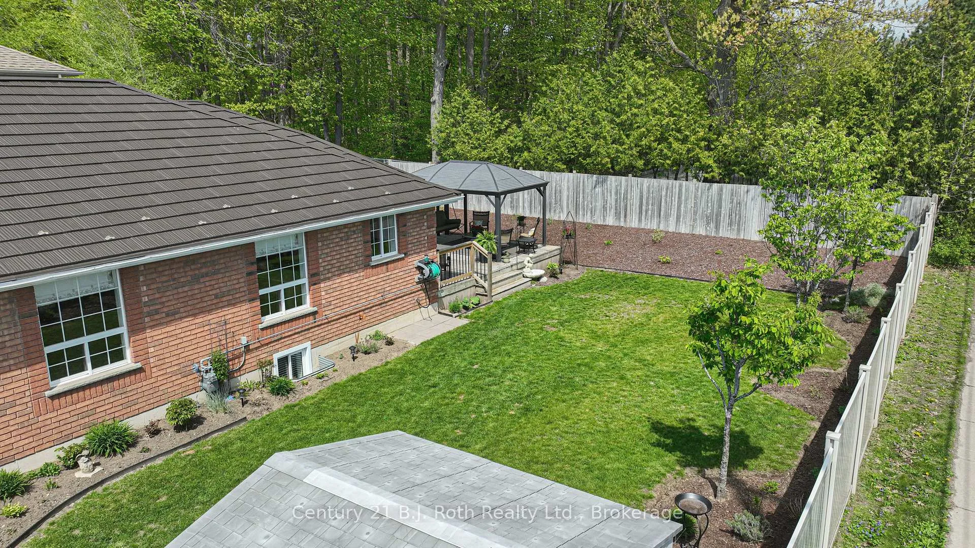 Photo 8 of 3196 Monarch Drive, Orillia — HOMEH