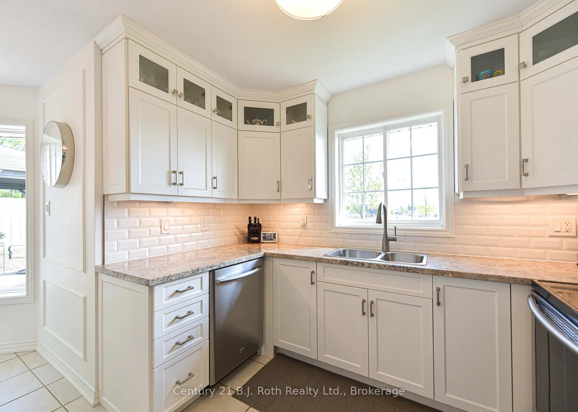 Photo 31 of 3196 Monarch Drive, Orillia — HOMEH