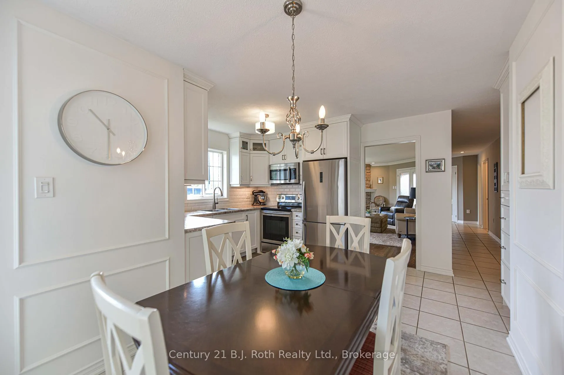 Photo 33 of 3196 Monarch Drive, Orillia — HOMEH